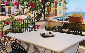 Bouganville Sul Mare